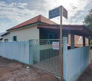 Casa para Locação, em Presidente Venceslau, bairro Vila Sr do Bonfim, 3 dormitórios, 1 banheiro, 3 vagas